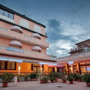 https://hotel-sileoni.it-tuscanyhotel.com